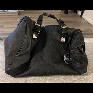 • MK• Large Satchel (Black/Silver) • Retail $328 •